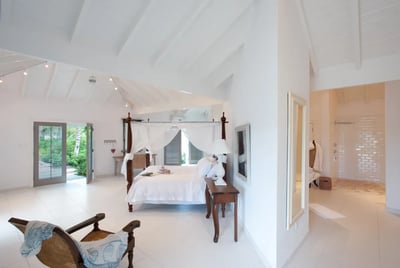 Luxury Villa Photo #31
