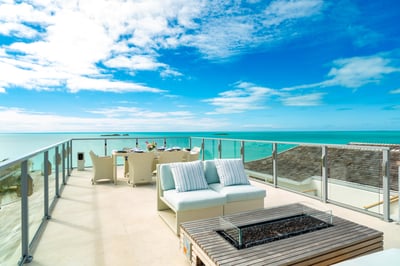 Luxury Villa Photo #39