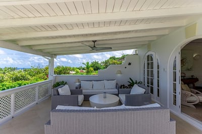 Luxury Villa Photo #22