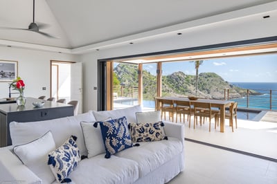 Luxury Villa Photo #14