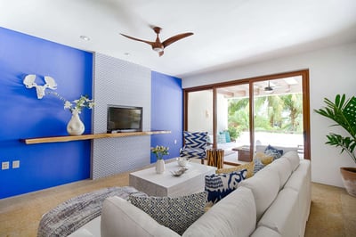 Luxury Villa Photo #15