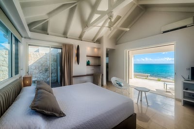 Luxury Villa Photo #19