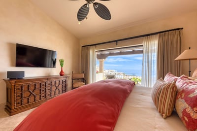 Luxury Villa Photo #78