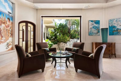 Luxury Villa Photo #20