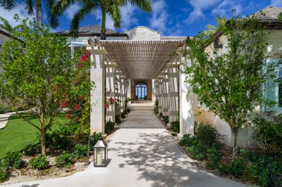 Luxury Villa Photo #38