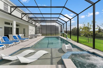 Luxury Villa Photo #2