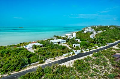 Luxury Villa Photo #5