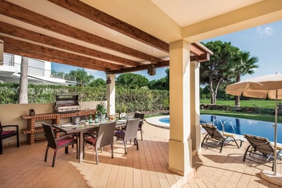 Luxury Villa Photo #14