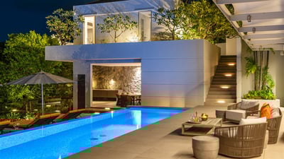 Luxury Villa Photo #14