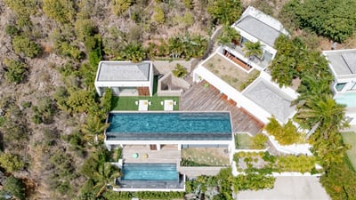 Luxury Villa Photo #5