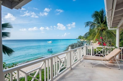 Luxury Villa Photo #3