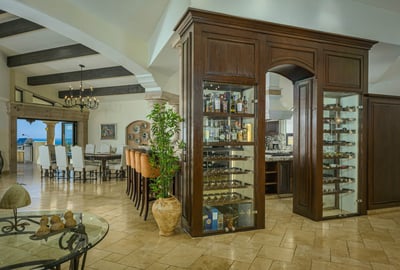 Luxury Villa Photo #27
