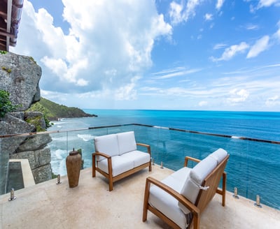 Luxury Villa Photo #6