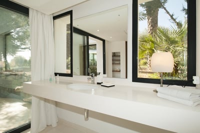 Luxury Villa Photo #33