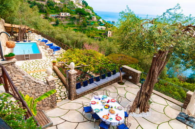 Luxury Villa Photo #2