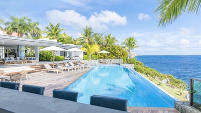 Luxury Villa Photo #2