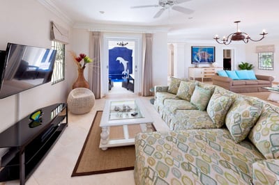 Luxury Villa Photo #8