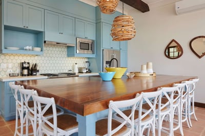 Luxury Villa Photo #9