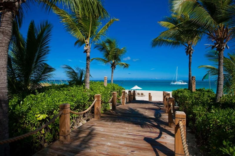 Oceanfront Luxury 3 BDM Suite