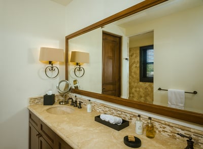 Luxury Villa Photo #30