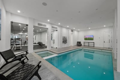 Luxury Villa Photo #22