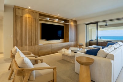 Luxury Villa Photo #10