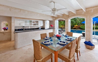 Luxury Villa Photo #6