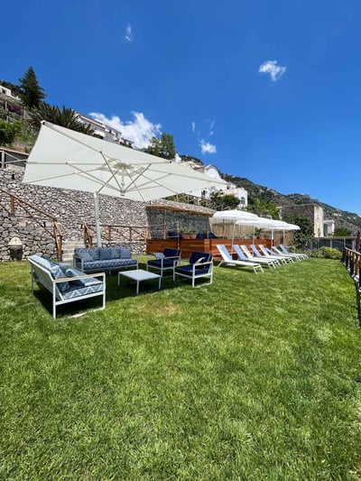 Luxury Villa Photo #4