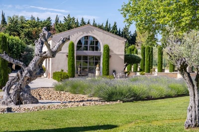 Luxury Villa Photo #6