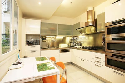 Luxury Villa Photo #9