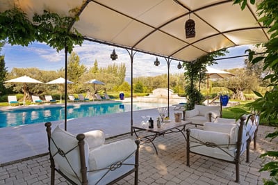 Luxury Villa Photo #5