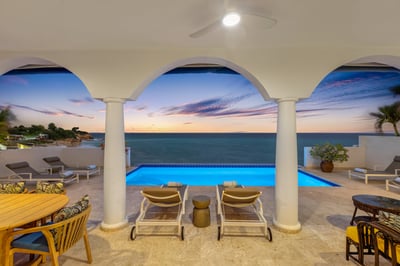 Luxury Villa Photo #57