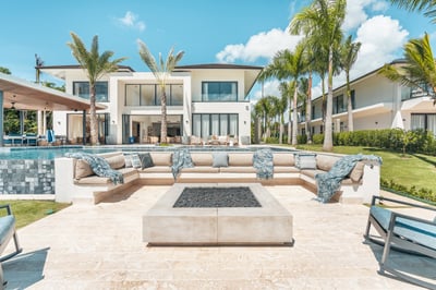 Luxury Villa Photo #12