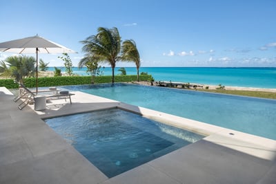 Luxury Villa Photo #14