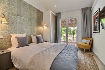Luxury Villa Photo #24