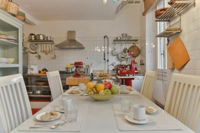 Luxury Villa Photo #7