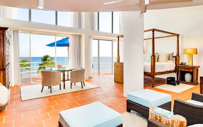 Luxury Villa Photo #25