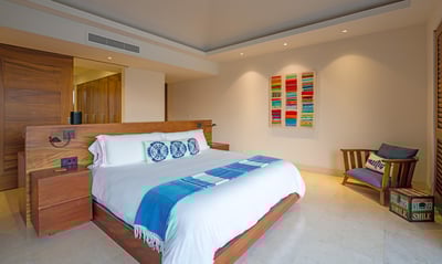 Luxury Villa Photo #22