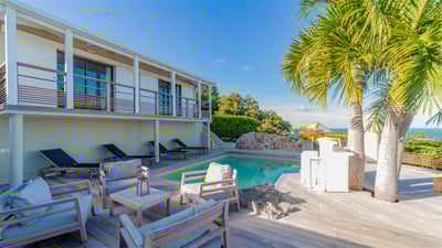 Luxury Villa Photo #2