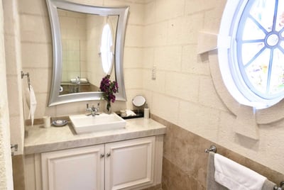 Luxury Villa Photo #15