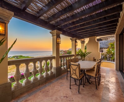 Luxury Villa Photo #16
