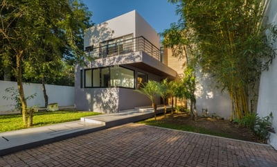 Luxury Villa Photo #19