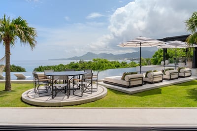 Luxury Villa Photo #10