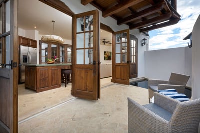 Luxury Villa Photo #8