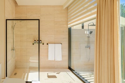 Luxury Villa Photo #31