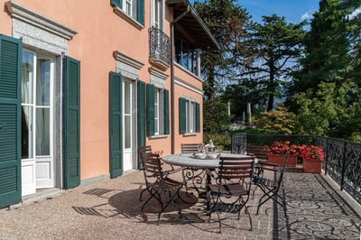 Luxury Villa Photo #8