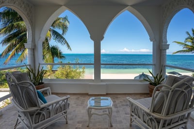 Luxury Villa Photo #38