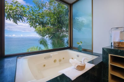 Luxury Villa Photo #24