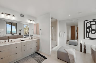 Luxury Villa Photo #16