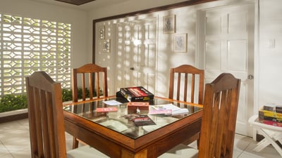 Luxury Villa Photo #9